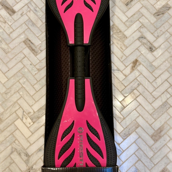 Razor RipStik Ripster, Hot Pink *NWT* - Picture 8 of 8